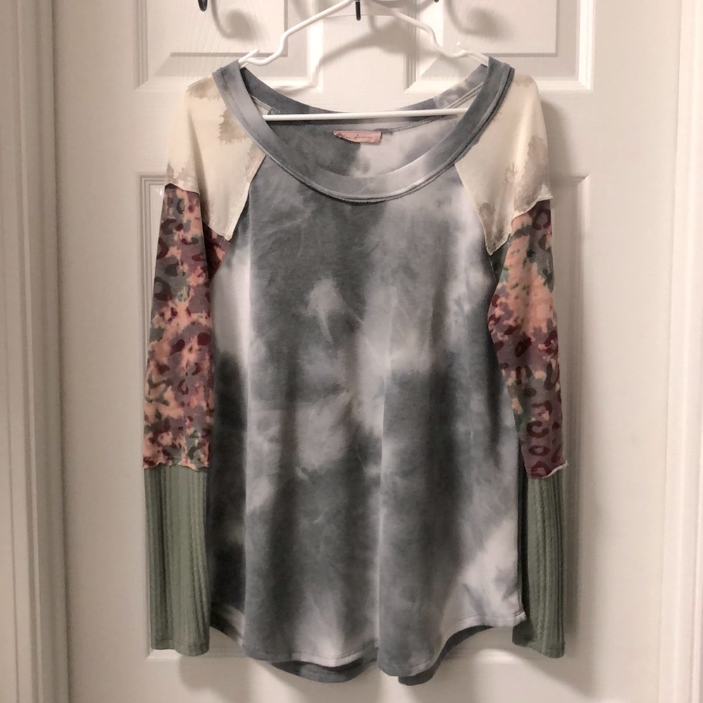 Ces Femme Mixed Media Top